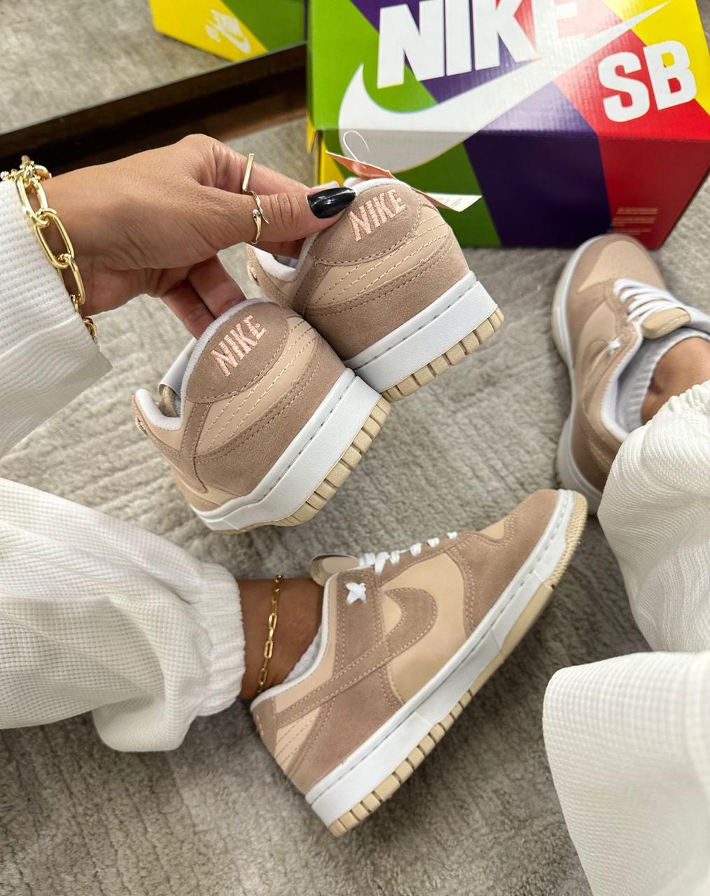 Tênis Nike Dunk Low
