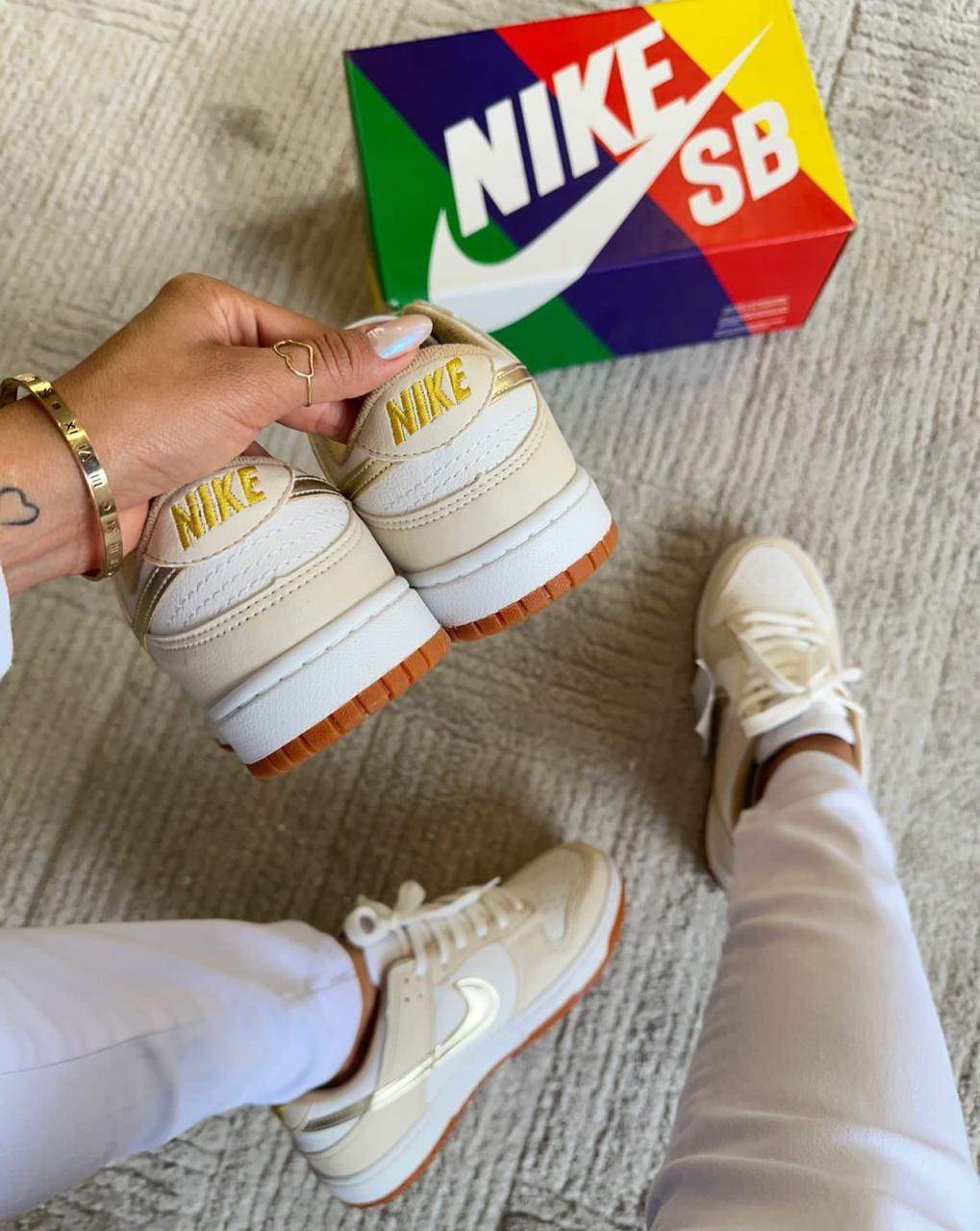 Tênis Nike Dunk Low