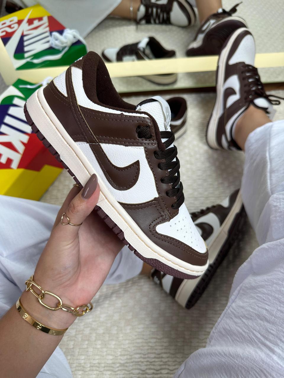Tênis Nike Dunk Low Cacau