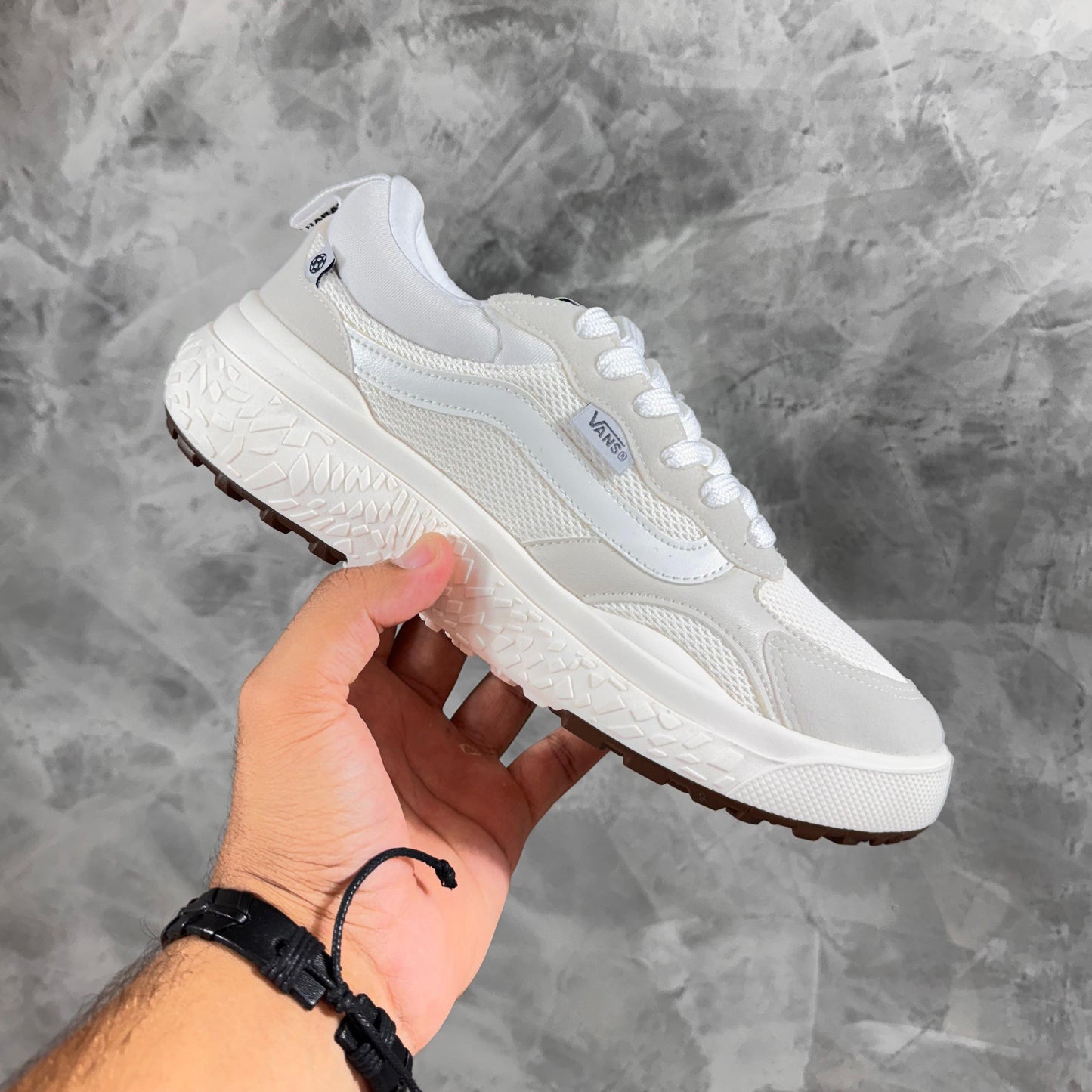 Tênis Vans Ultrarange Neo VR3
