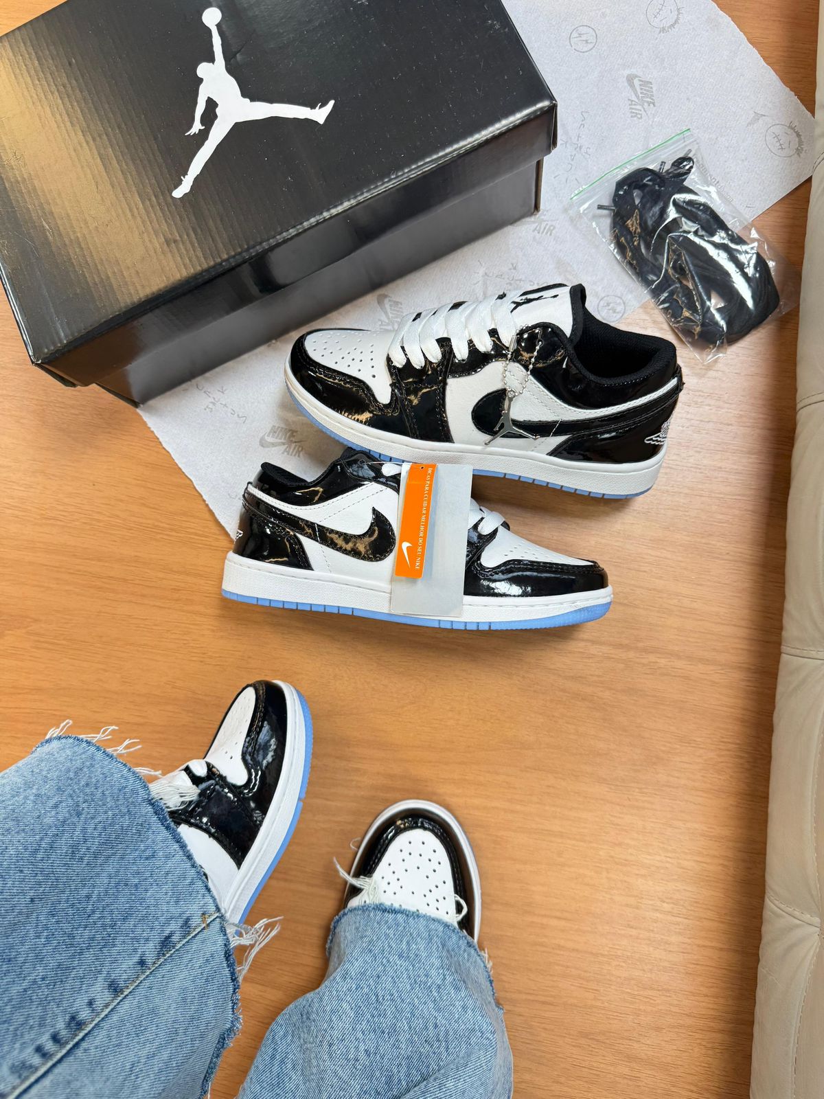 Tênis Jordan Low Verniz