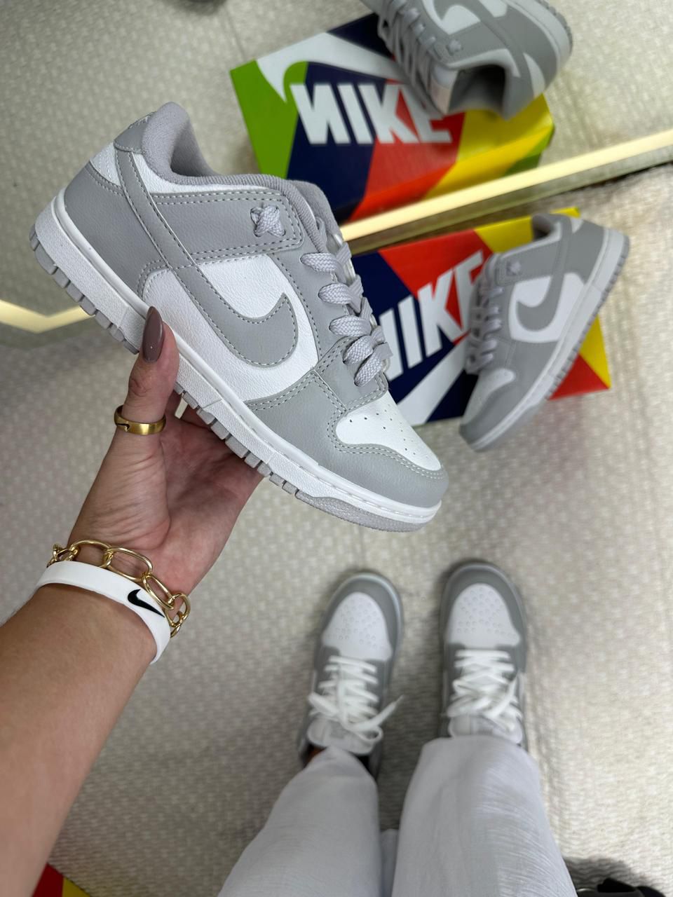 Tênis Nike Dunk Low Cinza