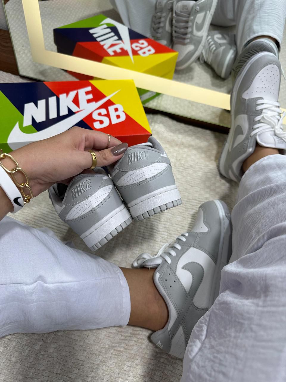 Tênis Nike Dunk Low Cinza