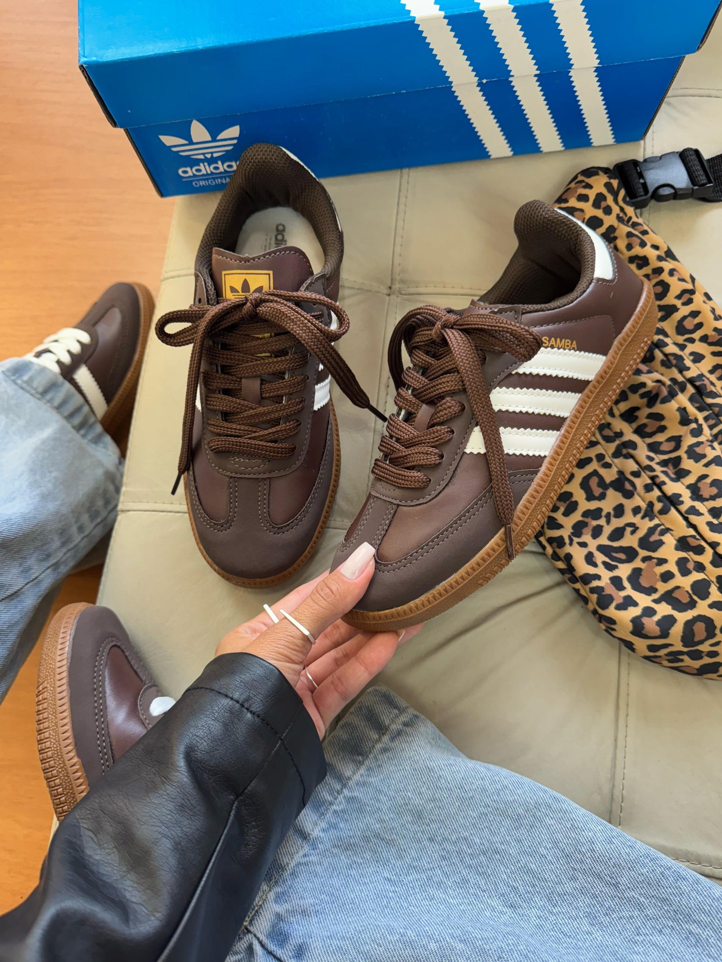 TÊNIS ADIDAS SAMBA CAFÉ