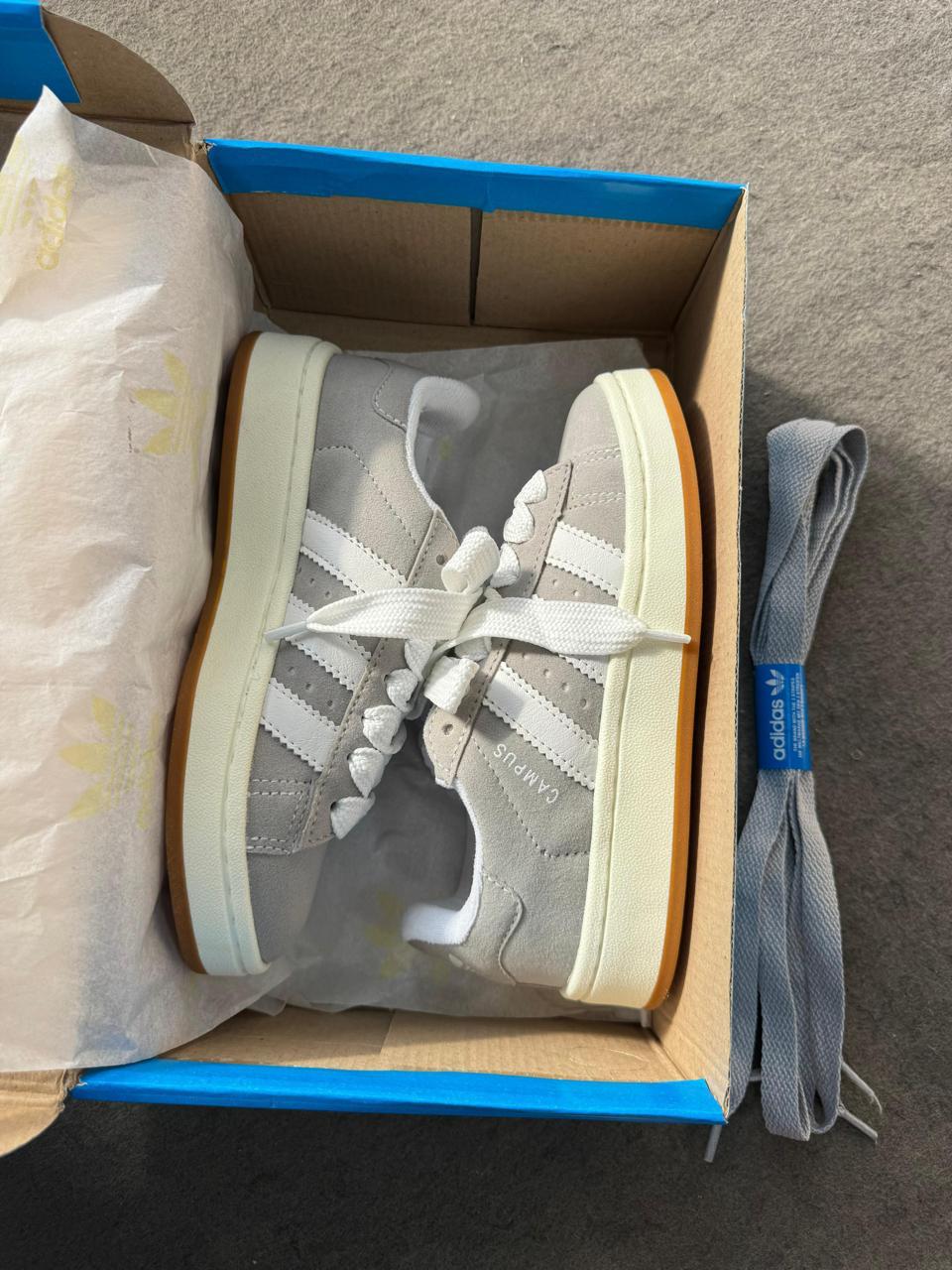 TÊNIS ADIDAS CAMPUS Cinza
