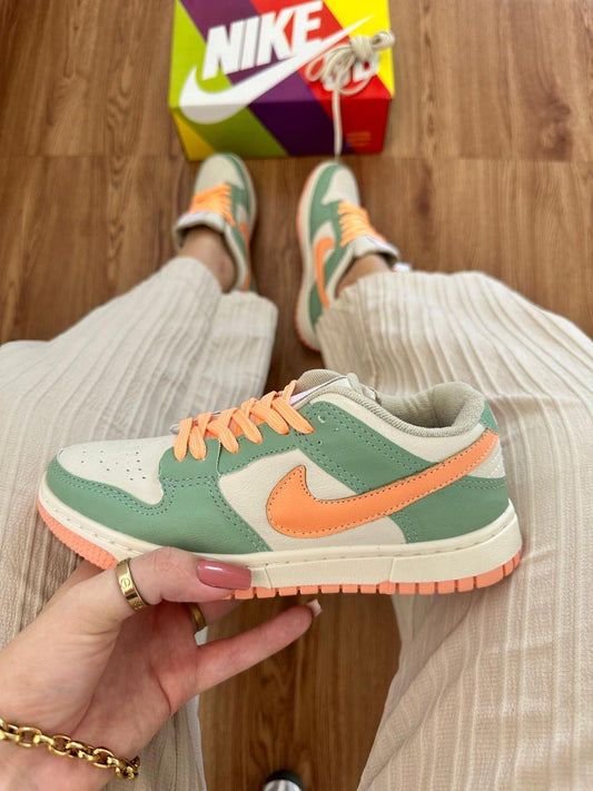 Tênis Nike Dunk Low Cacau