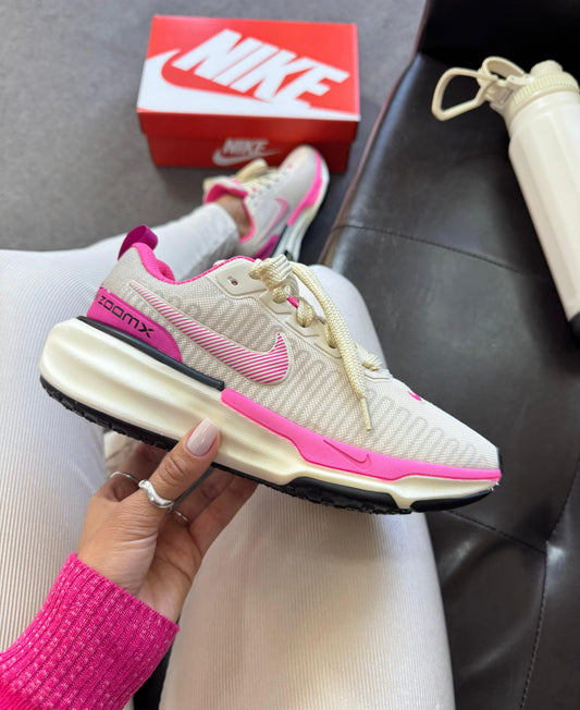 TÊNIS ZOOM X INVINCIBLE RUN 3